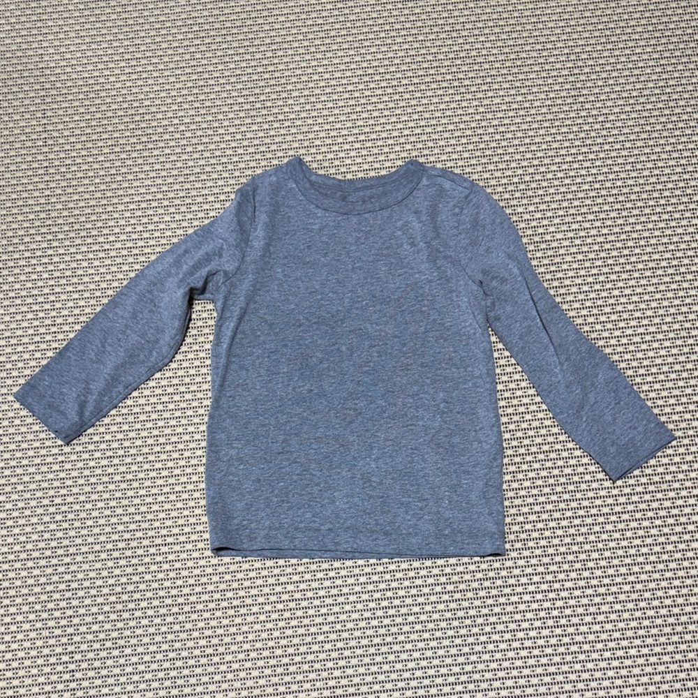 XS (4/5) Kids Gray Long Sleeve Shirt